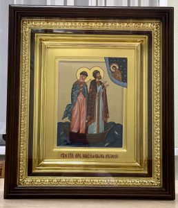 Икона «Петр и Феврония» в резном киоте Черемхово